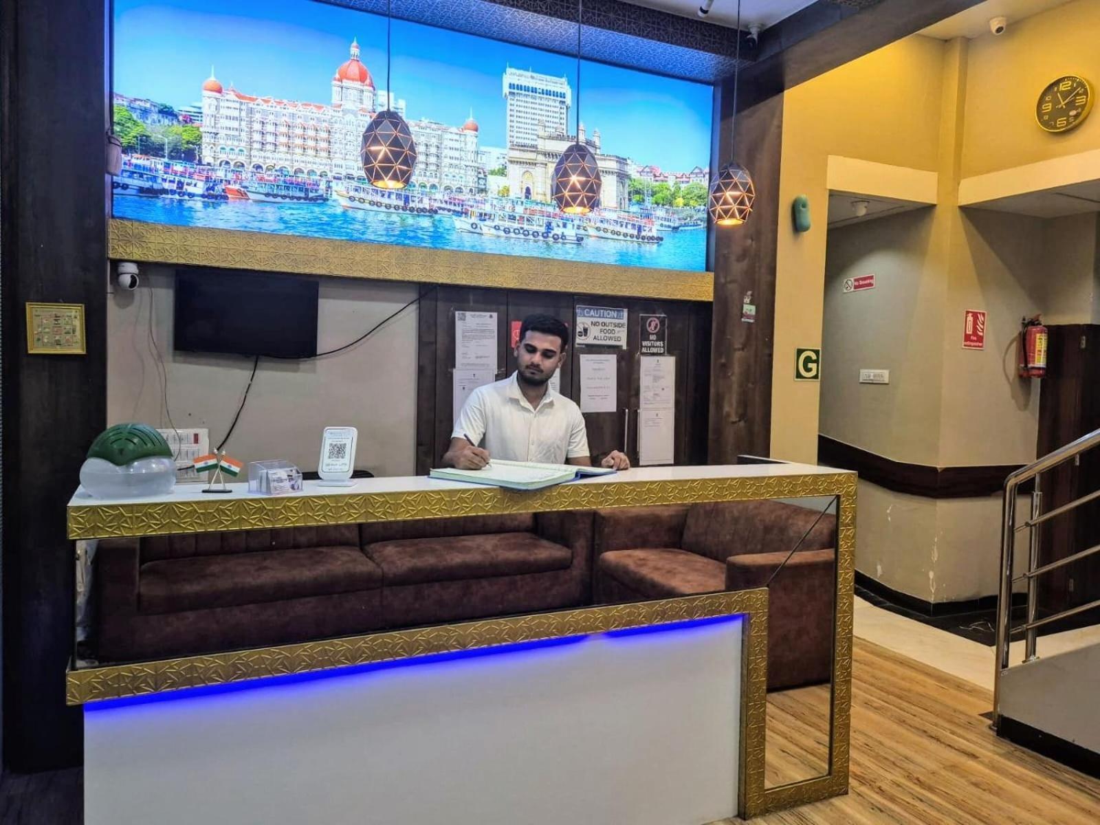 Hotel Blue Terminal Mumbai Exterior photo