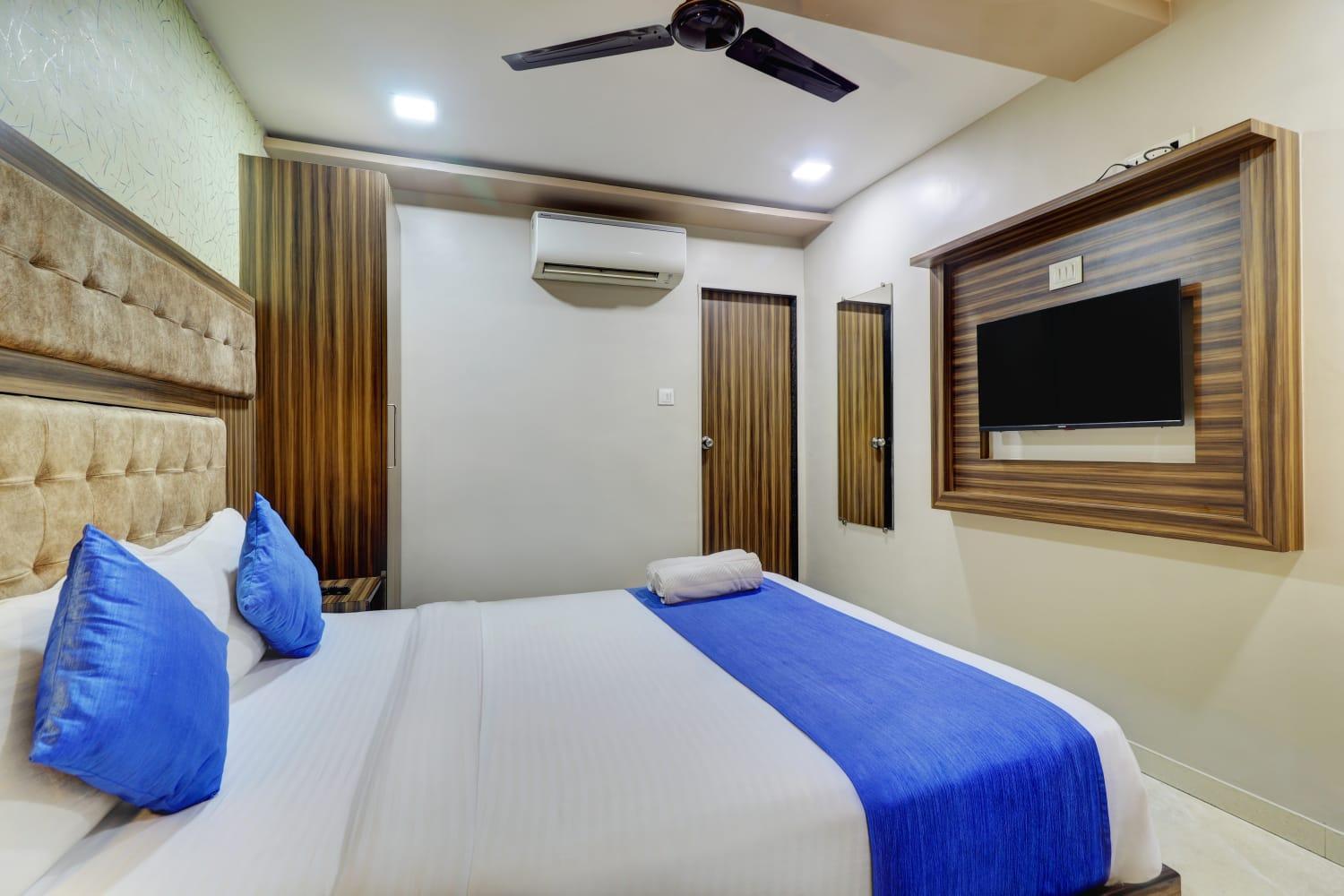 Hotel Blue Terminal Mumbai Exterior photo